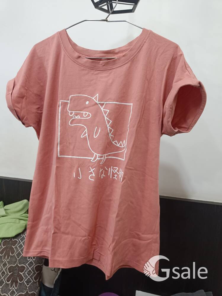 korean girls tshirt 