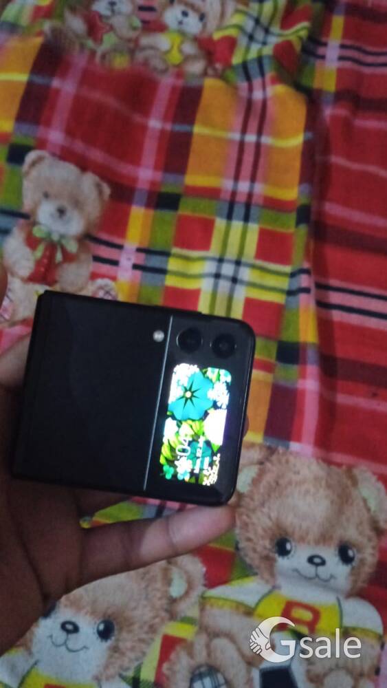 Samsung z flip 3 5g 