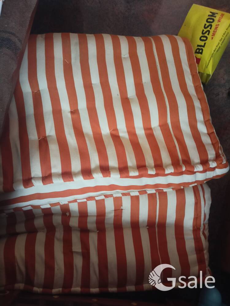 cotton bed