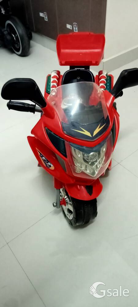 Kids Electric Bike (Age 5+) Price: 1500rs Each