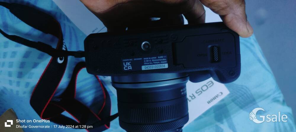 Canon Camera Kit Lense with cleaning kit