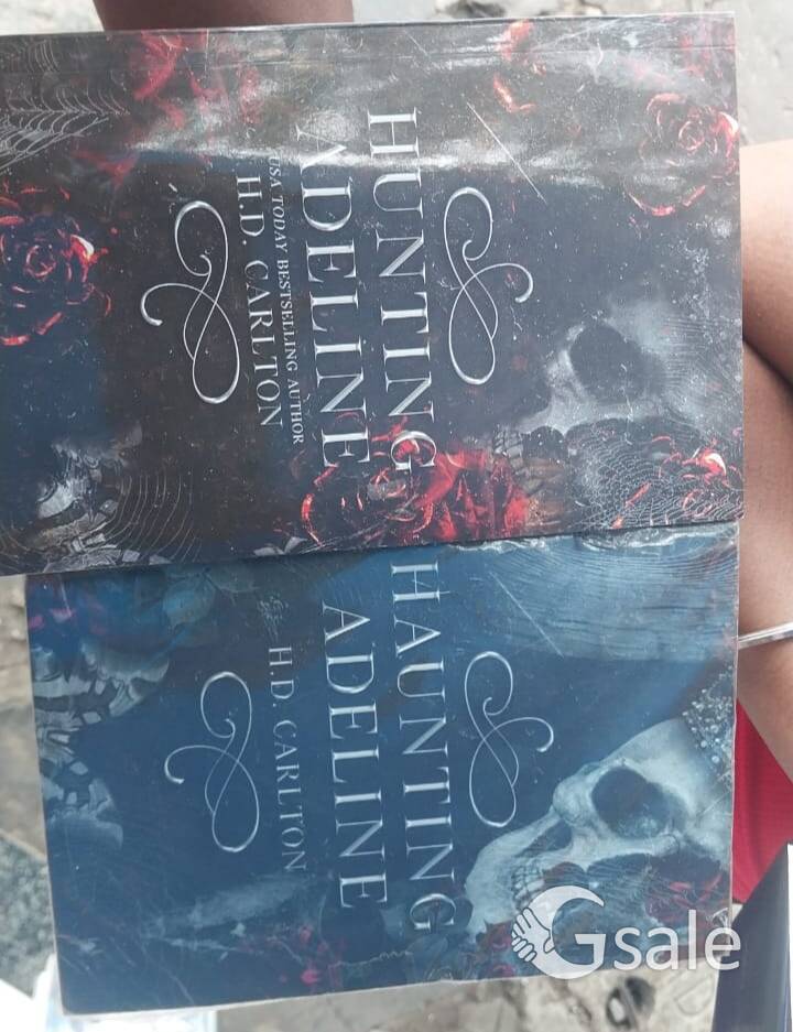 Combo of Haunting & Hunting Adeline