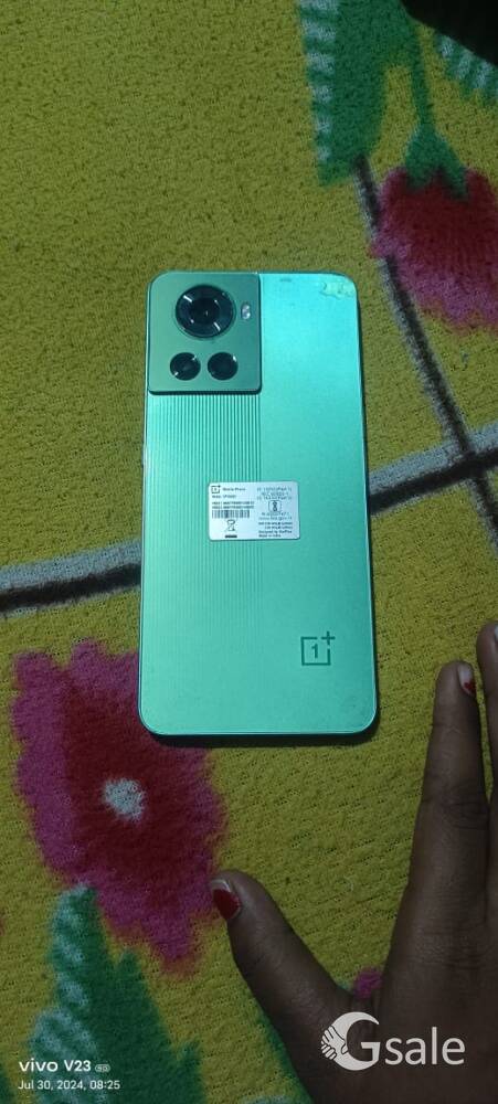 one plus 10r condition very good only 15000