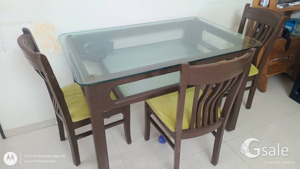 4 seater dinning table up for a grab