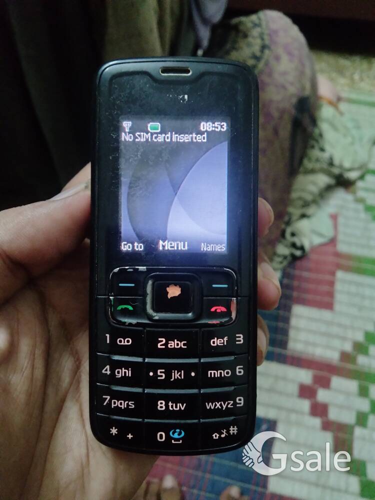 Selling Nokia 3110 Classic.