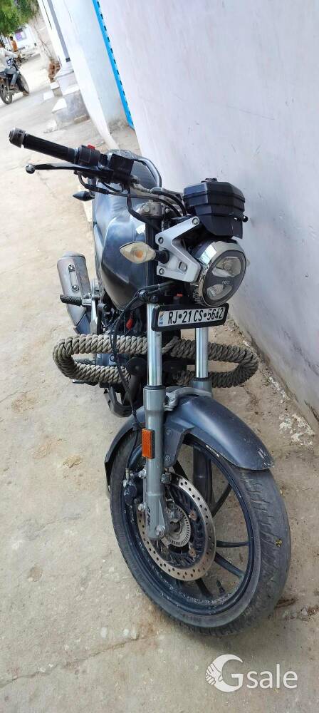 xpluse 200t