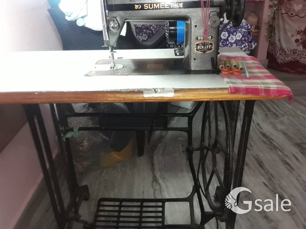 SUMEET STITCHING MACHINE 