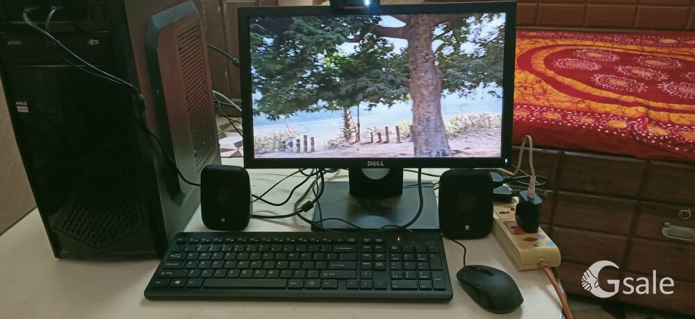Desktop Computer 