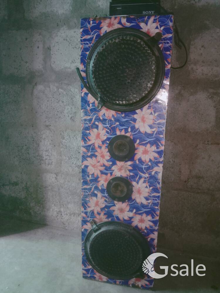 10 in uburs box      sound box