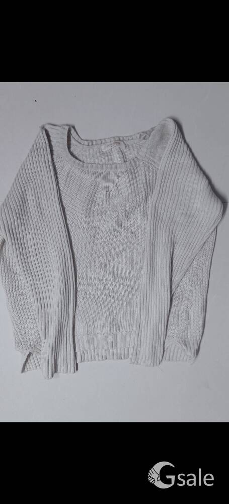sweat shirt