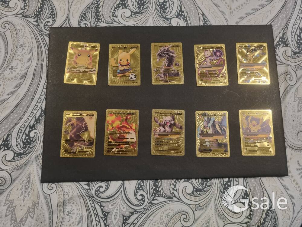 Gold Pokemon Card (1pc)