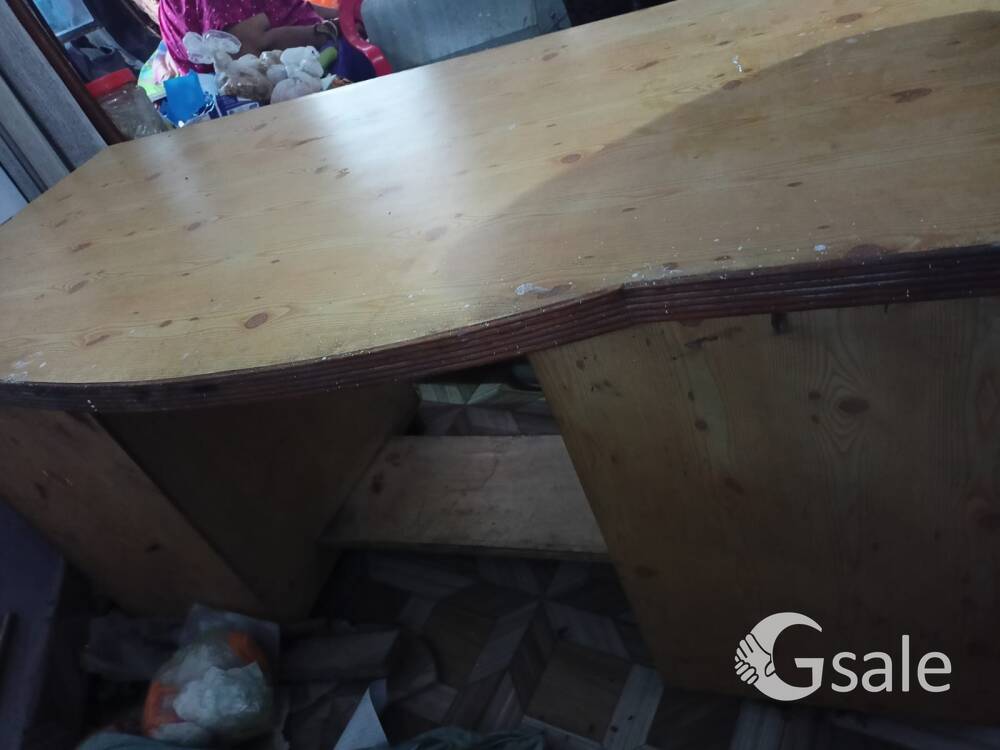 Administrative office table