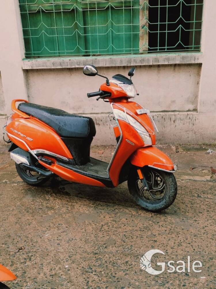 TVS JUPITER 125CC only 300km driven. fully new condition