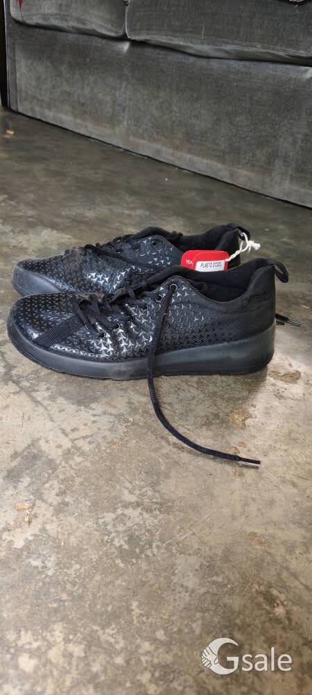 plaeto shoes for size ten