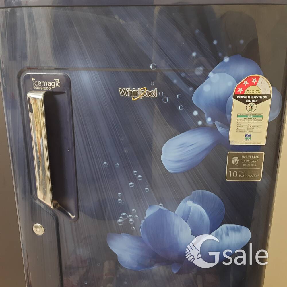 refrigerator 