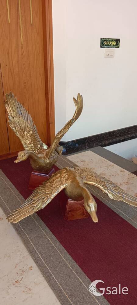 IRAN HANDMADE SWAN