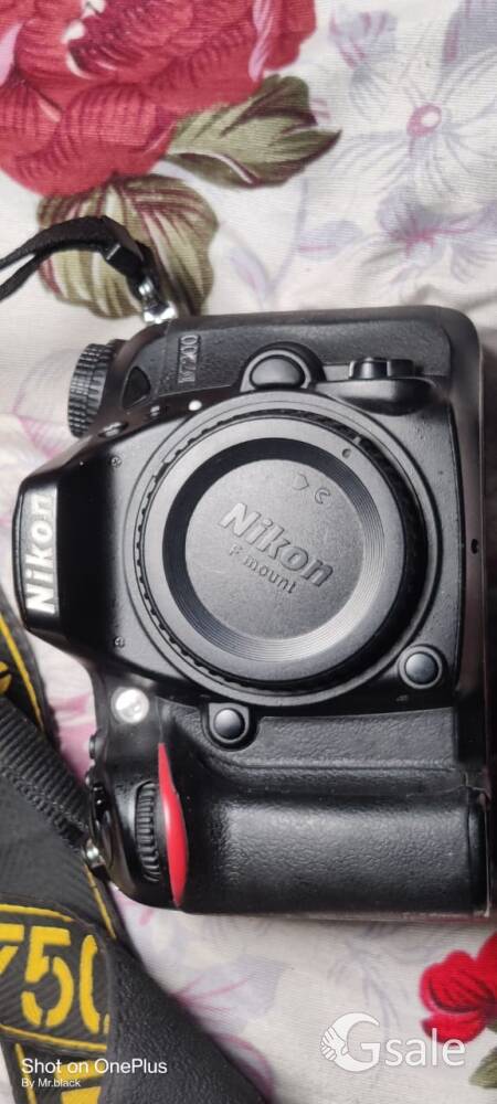 Nikon 7200d camera 