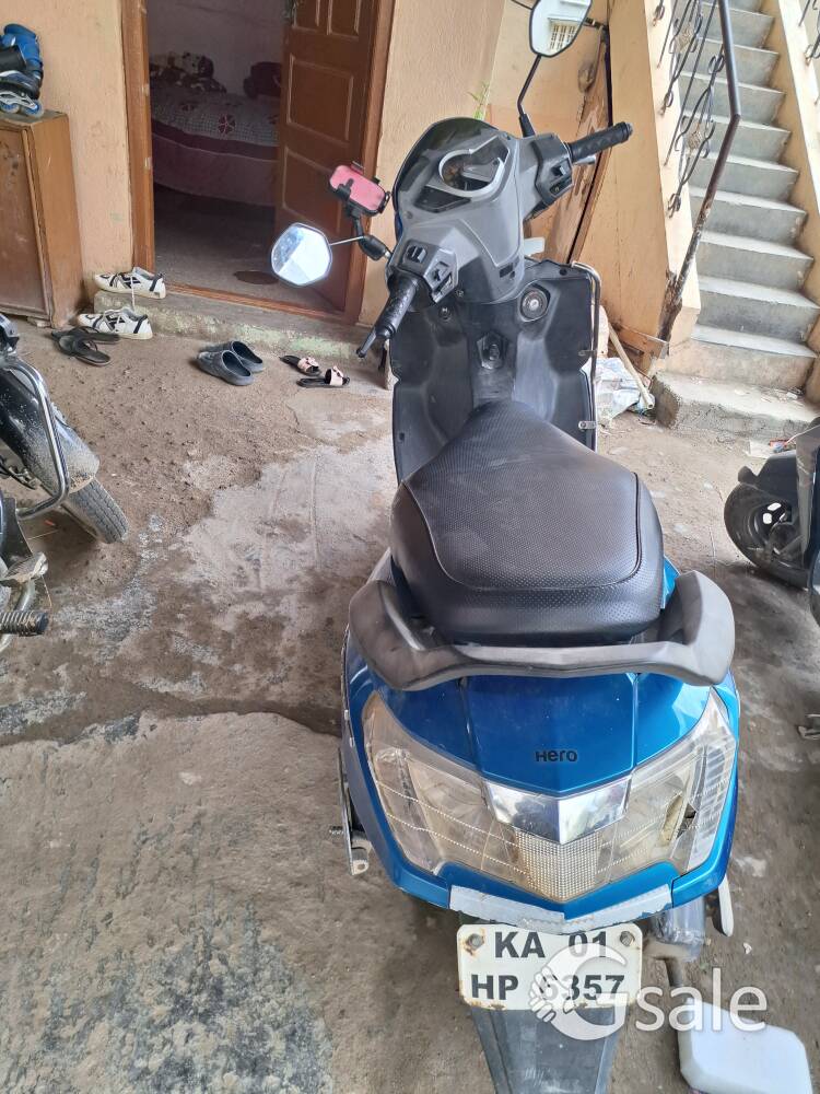 Hero,  Maestro Edge 110,  2016 model,30000 km,, Karnataka, My Contact No.9852322924
