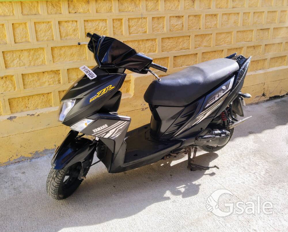 YAMAHA RAY ZR 2018 MODEL, ALLOY WHEELS DISK BREAK, SPECIAL EDITION VERY GOOD CONDITION