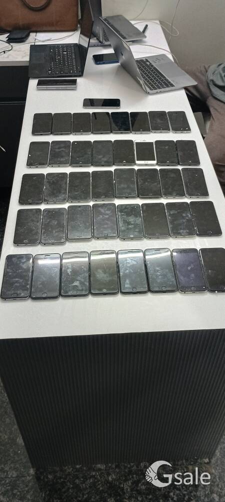 I phone 8 64GB 