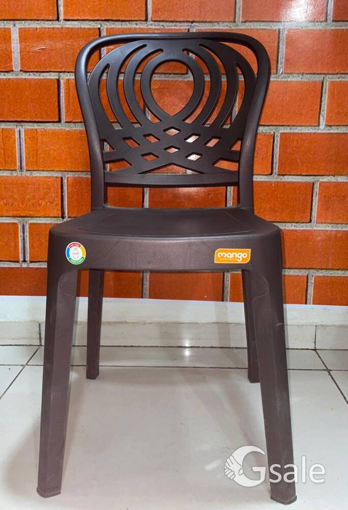 Cafe chair