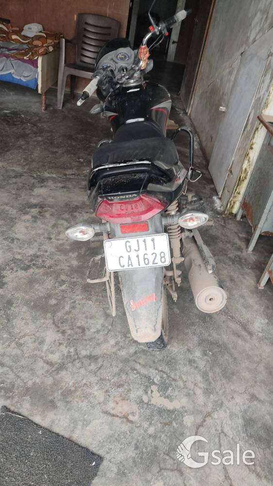બે બાઈક વેચવાના છે 