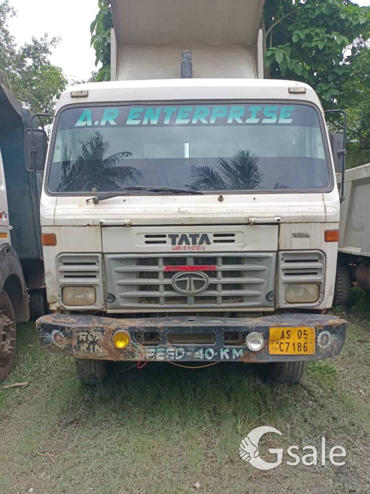 Dumper car Tata company, 2011,2016,2017,2018 model