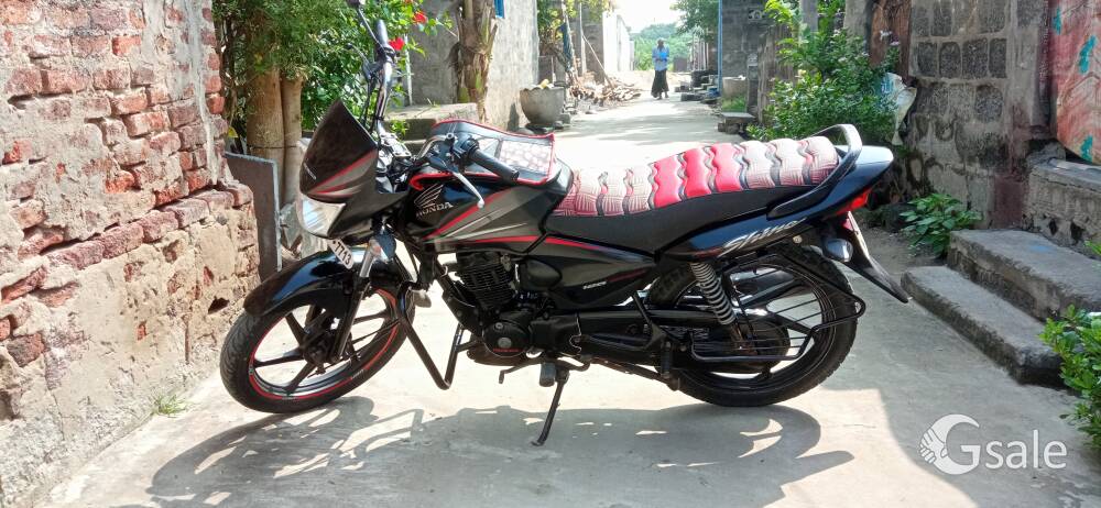 Honda shine 