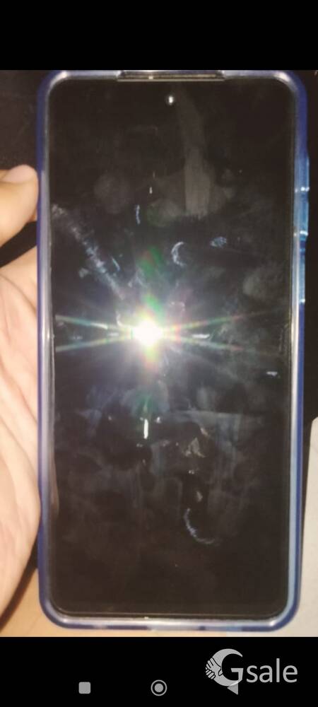 very good phone I am selling it because I need money 