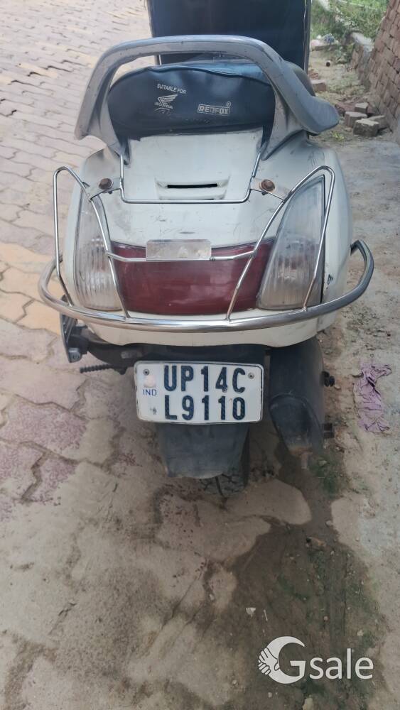 activa 2015 model koi kmi nhi h