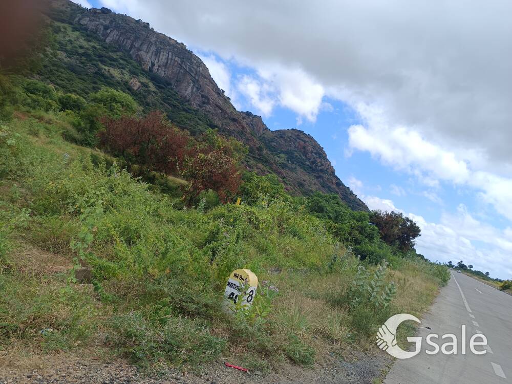 2.75acre , fourway front