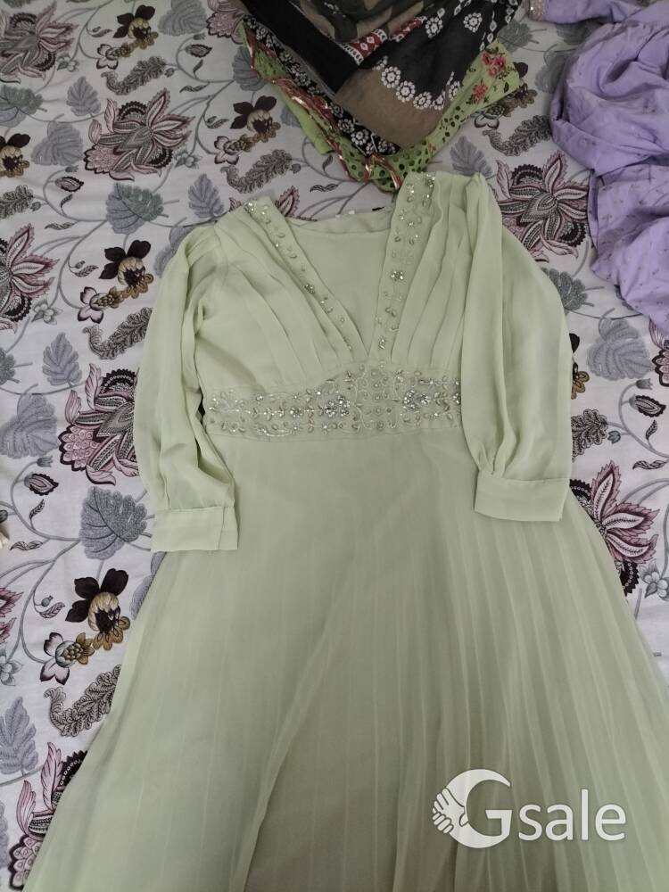bread new dress