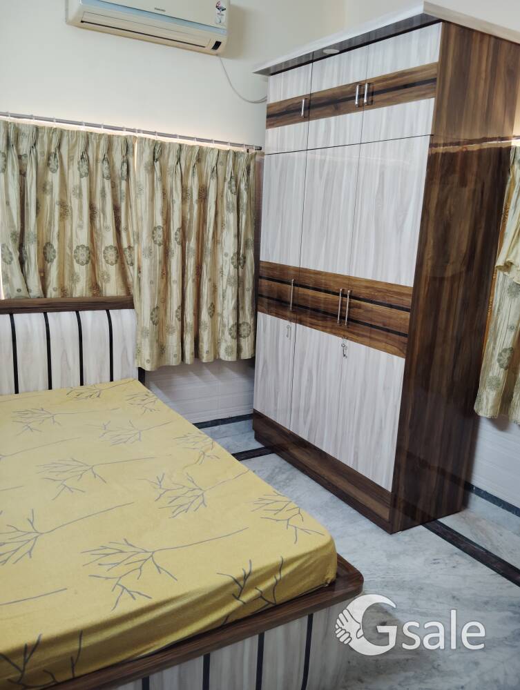 Queen Size Bed and 3-Door Wardrobe with Loft Set
