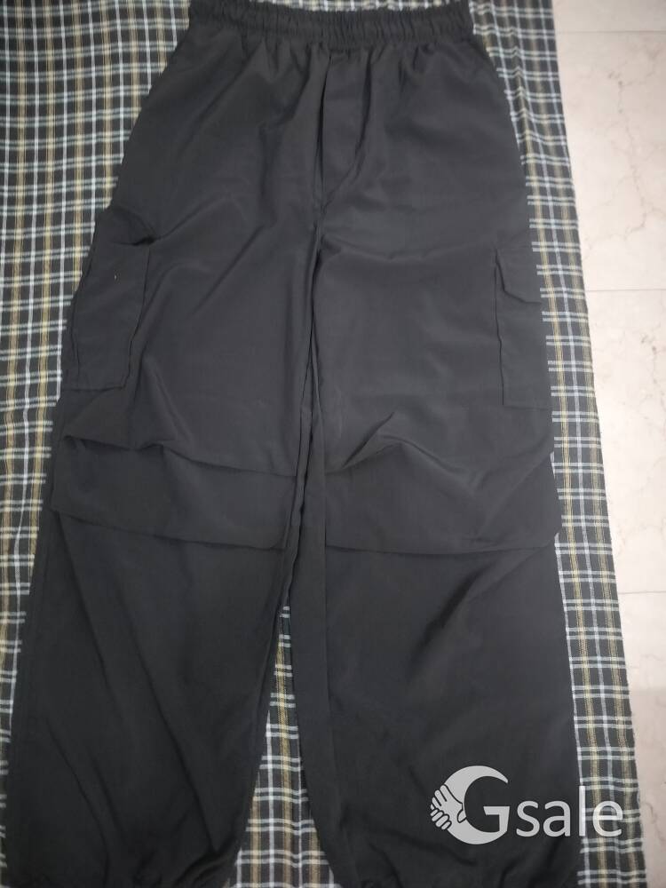 Parachute pants 