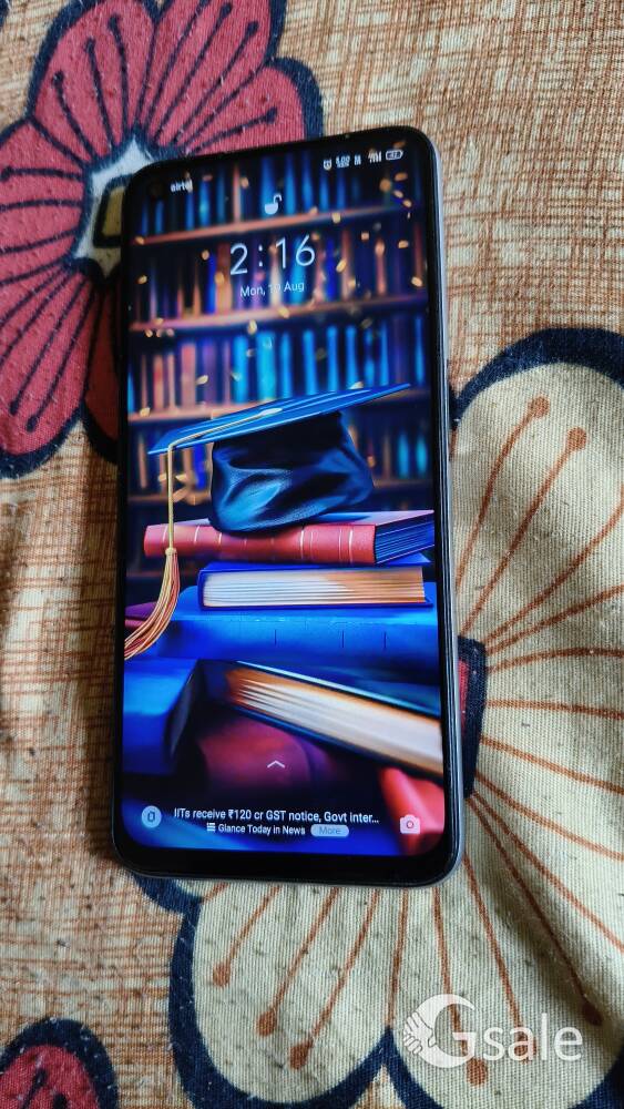 Realme 6 4GB / 64GB with original charger 