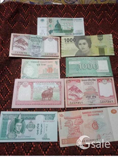 Bank notes 