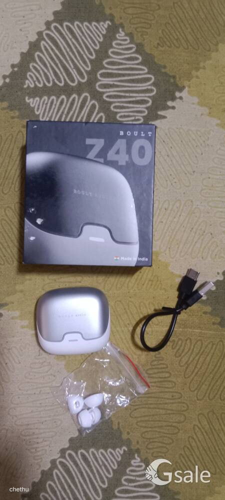 boult Z40 earbuds with bass