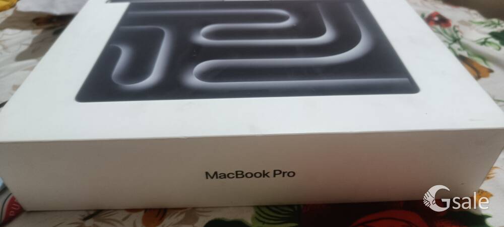new one month old apple macbook pro Sonoma 