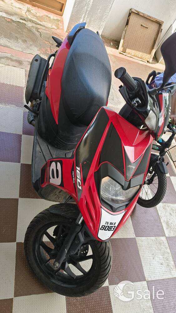 2021 Aprilia SR 160 