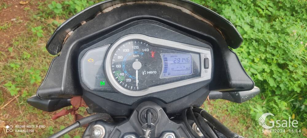 hero glamour black colour 2022 modle 125cc
