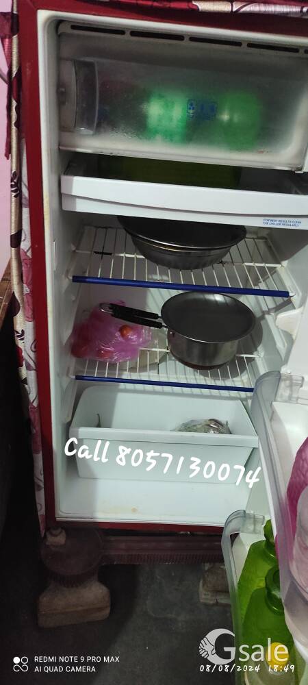 Whirlpool refrigerator good condition Urgent Selling