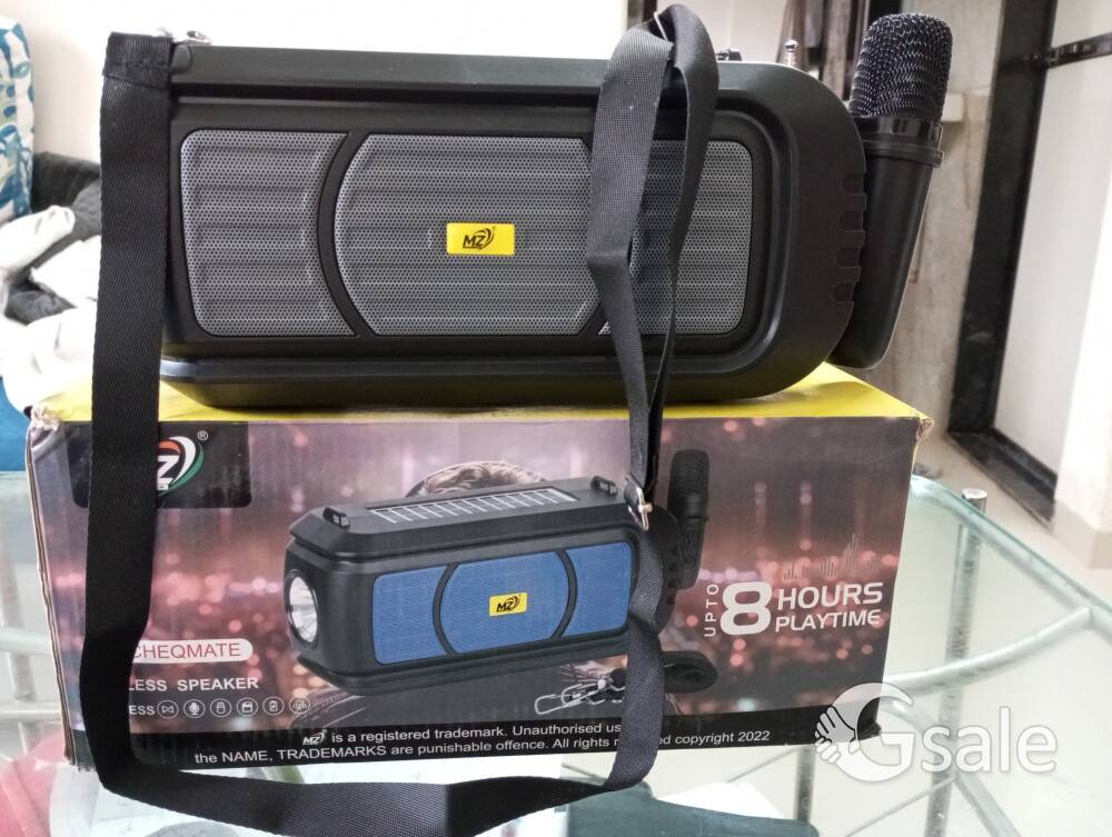 bluetooth speaker with wireless mic ,Sollar Charging,New