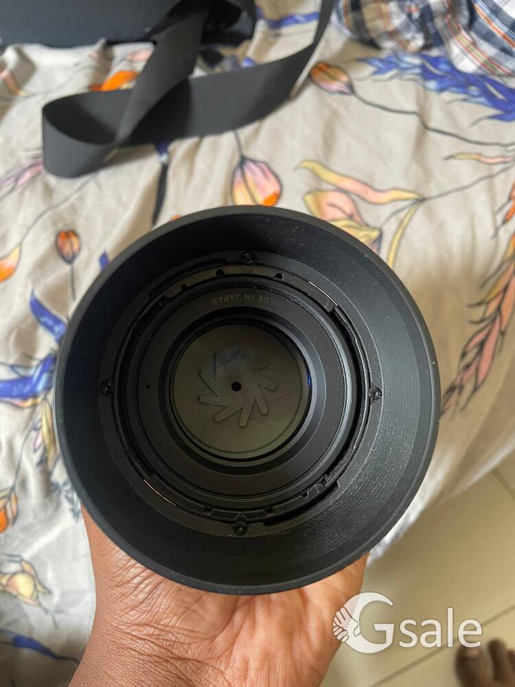 Sigma lens 56mm EF-M mount lens
