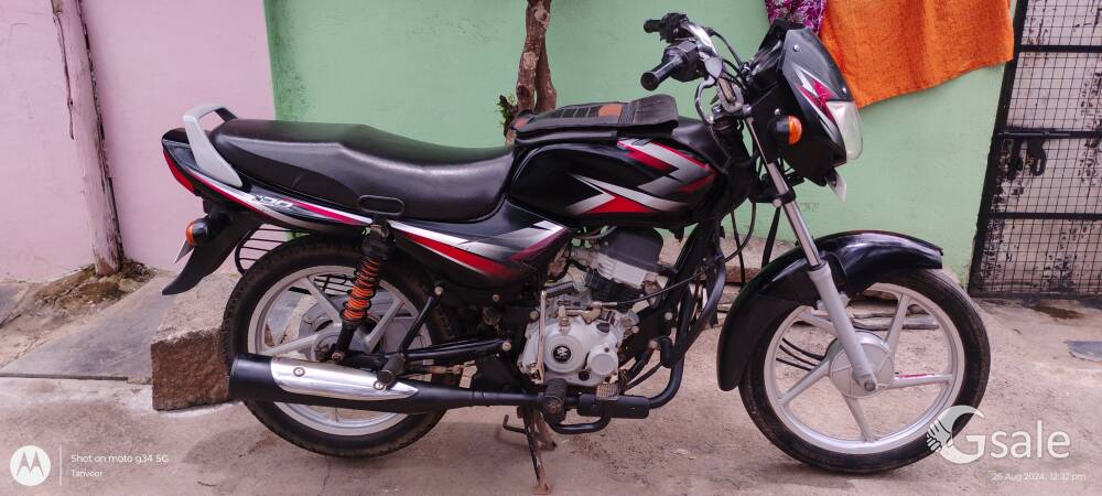 bajaj CT 100