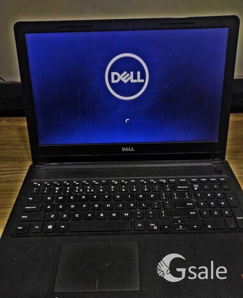 Dell laptop 256gb SSD, 1tb hard disk, 4gb ram, 2gb graphics card, window 10