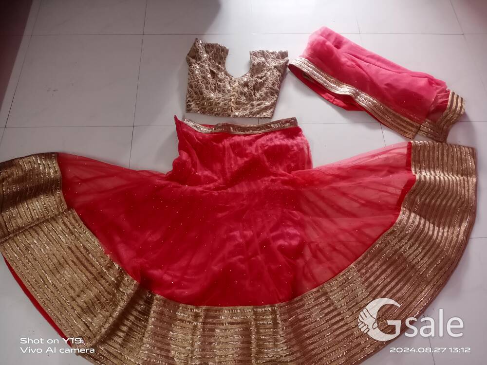 beautiful gajari color lehenga with stage blouse and stitch lehenga with 2.5 m long dupatta