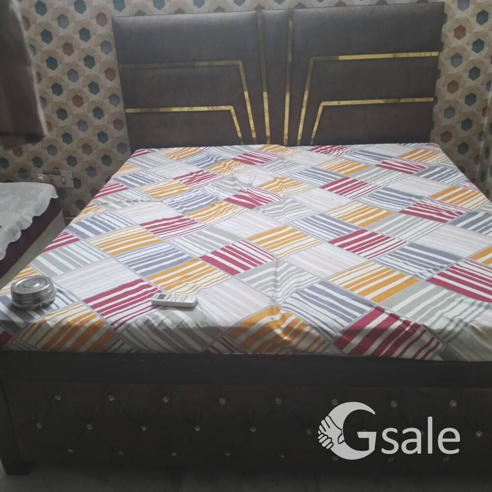 double bed 