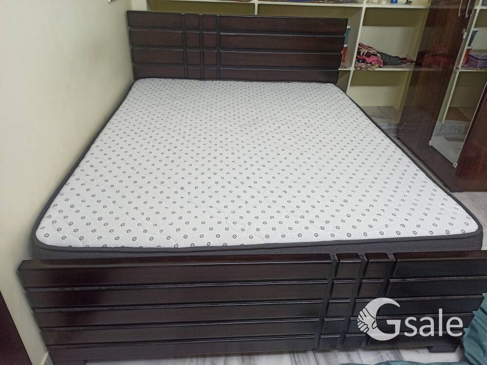 Storage Bed With Mattresses, Teak Wood