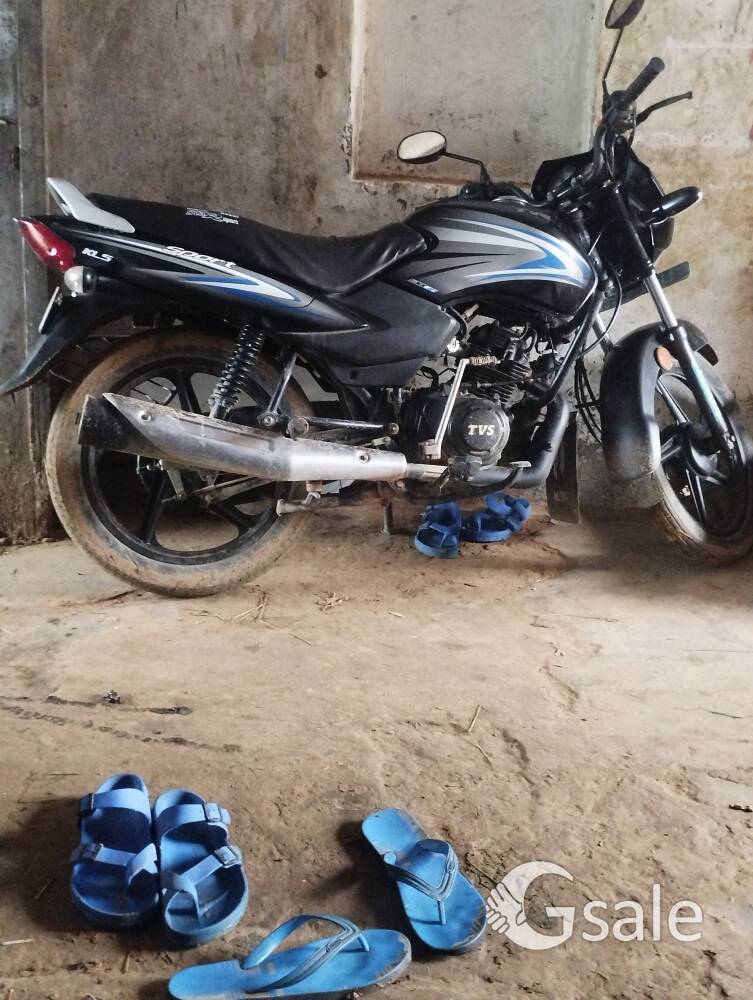 tvs sports 8500 km running model 2020,very good condition