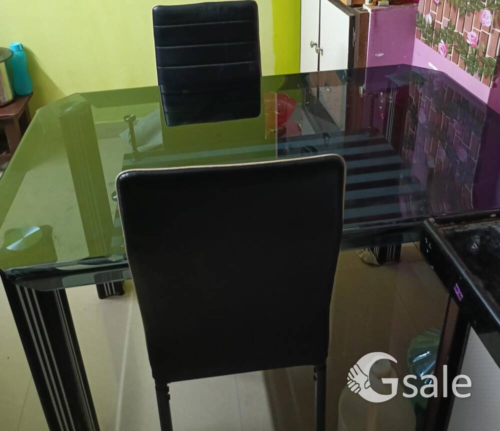 dining table two chairs